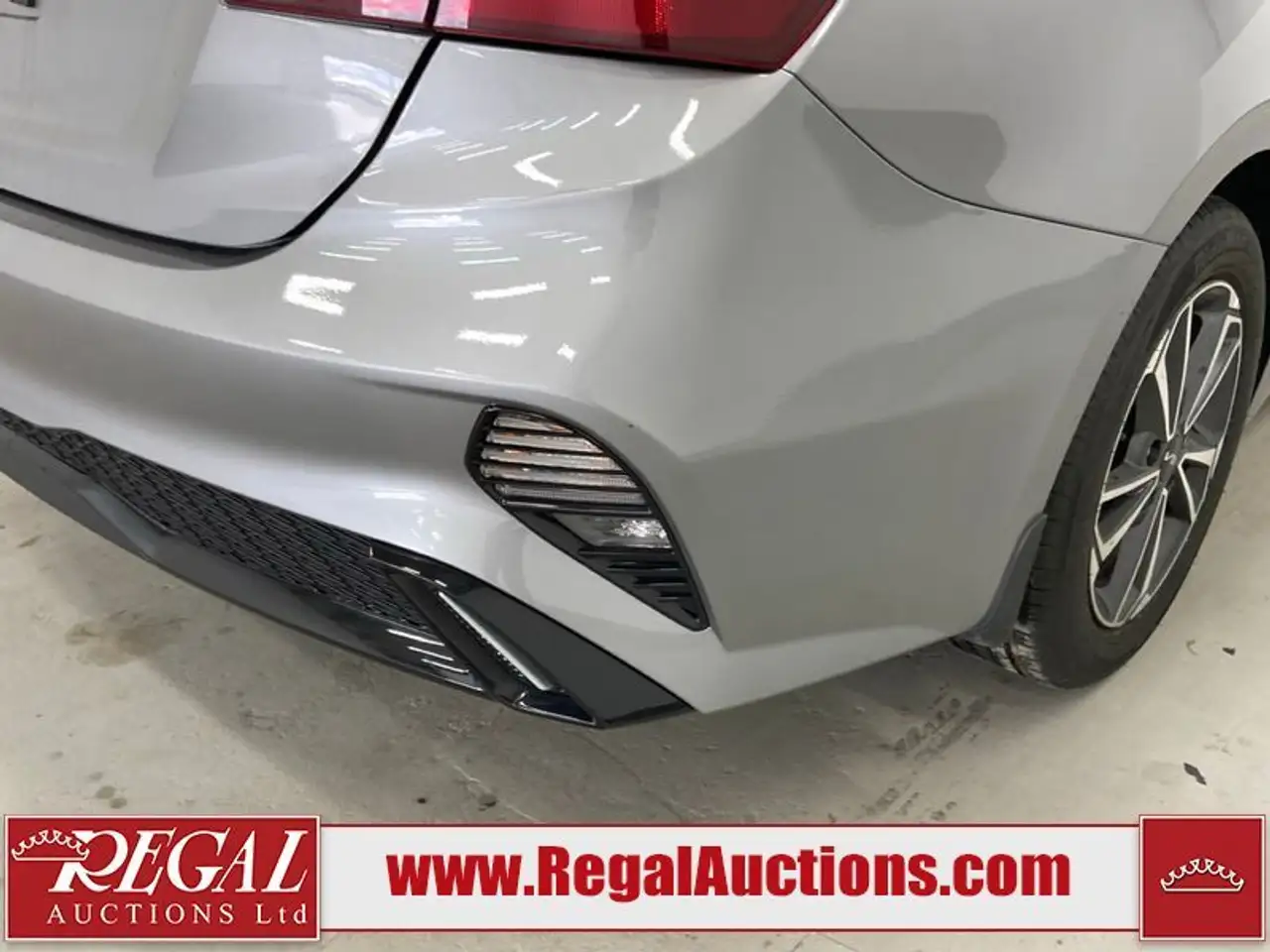 Kia Forte снимка Kia Forte