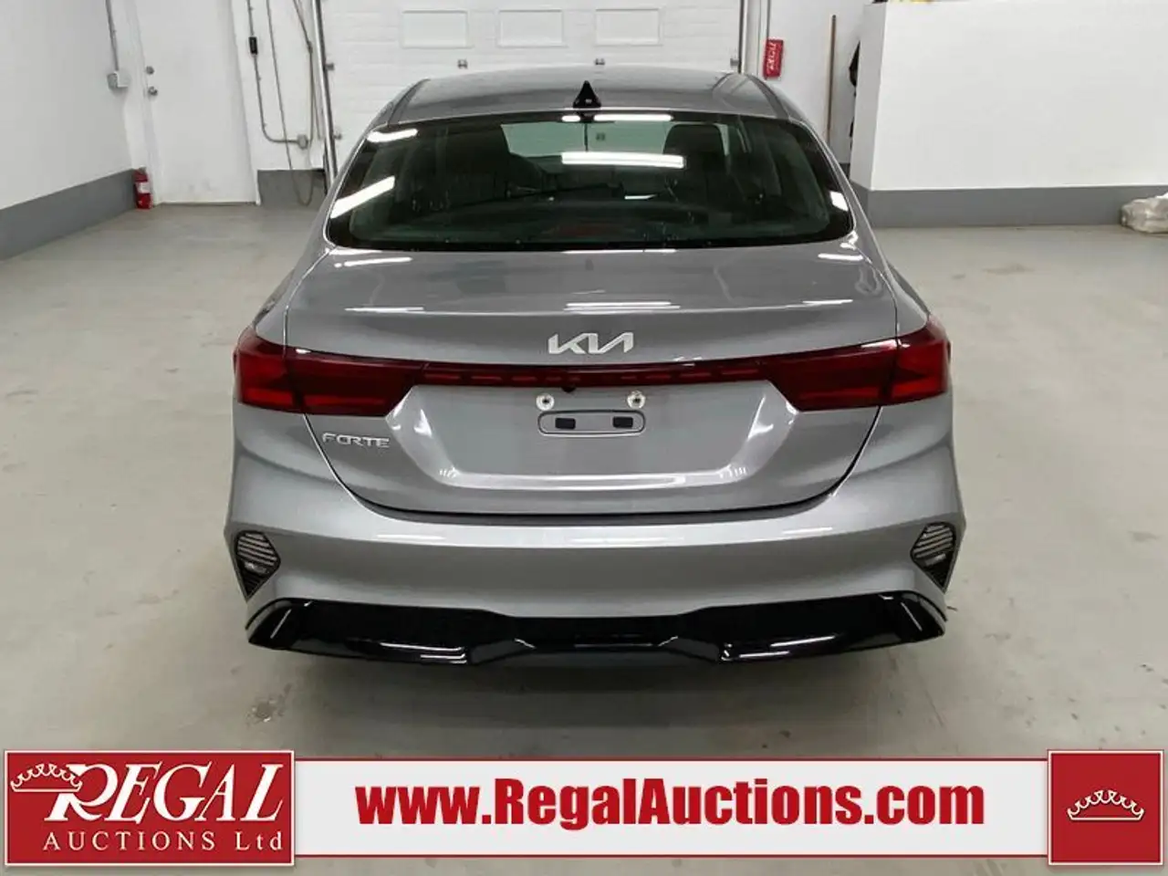 Kia Forte снимка Kia Forte