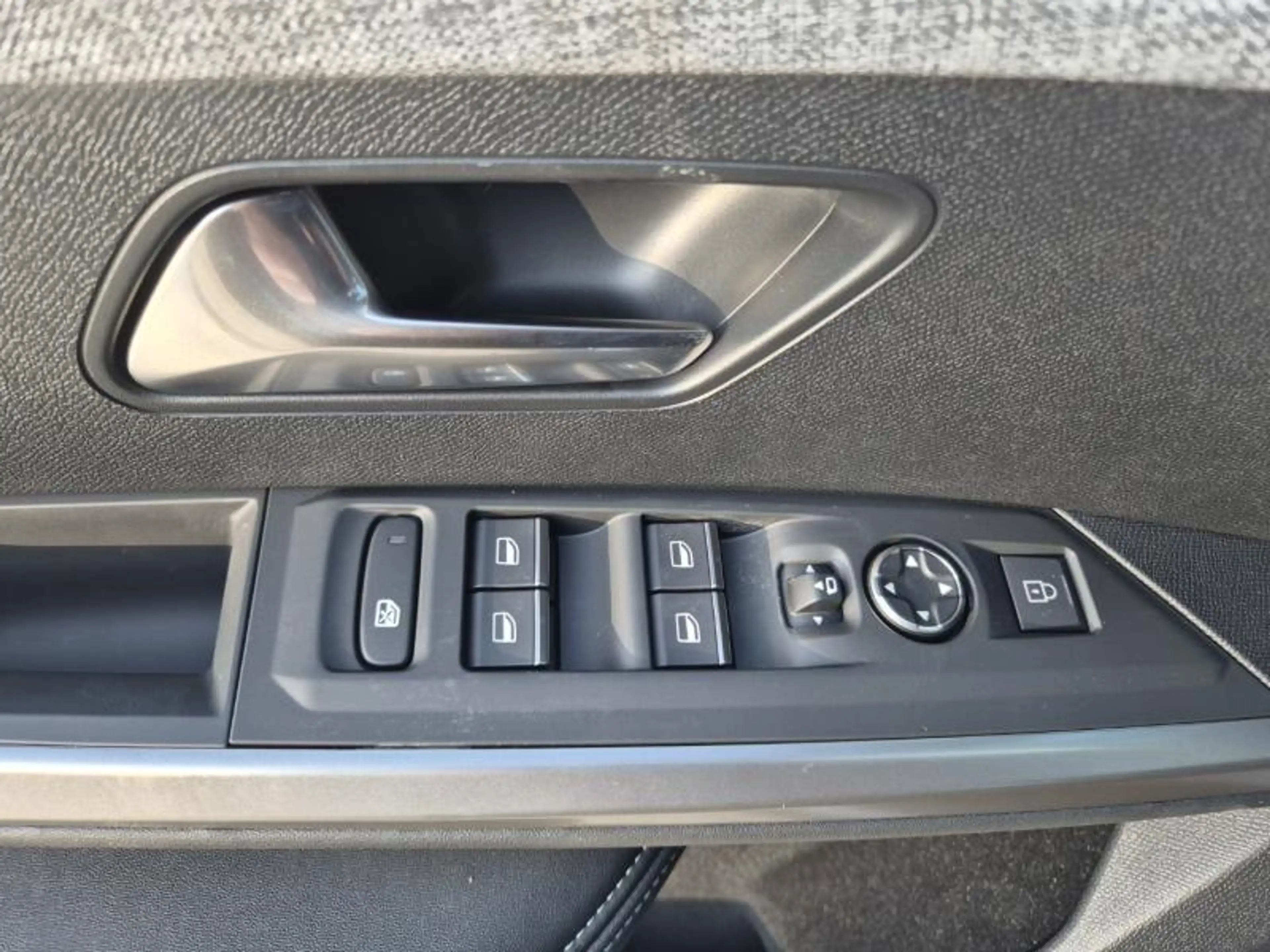 Peugeot 5008 GT/ZETEL VW/ELECT KLEP/NAVI GT — photo 11