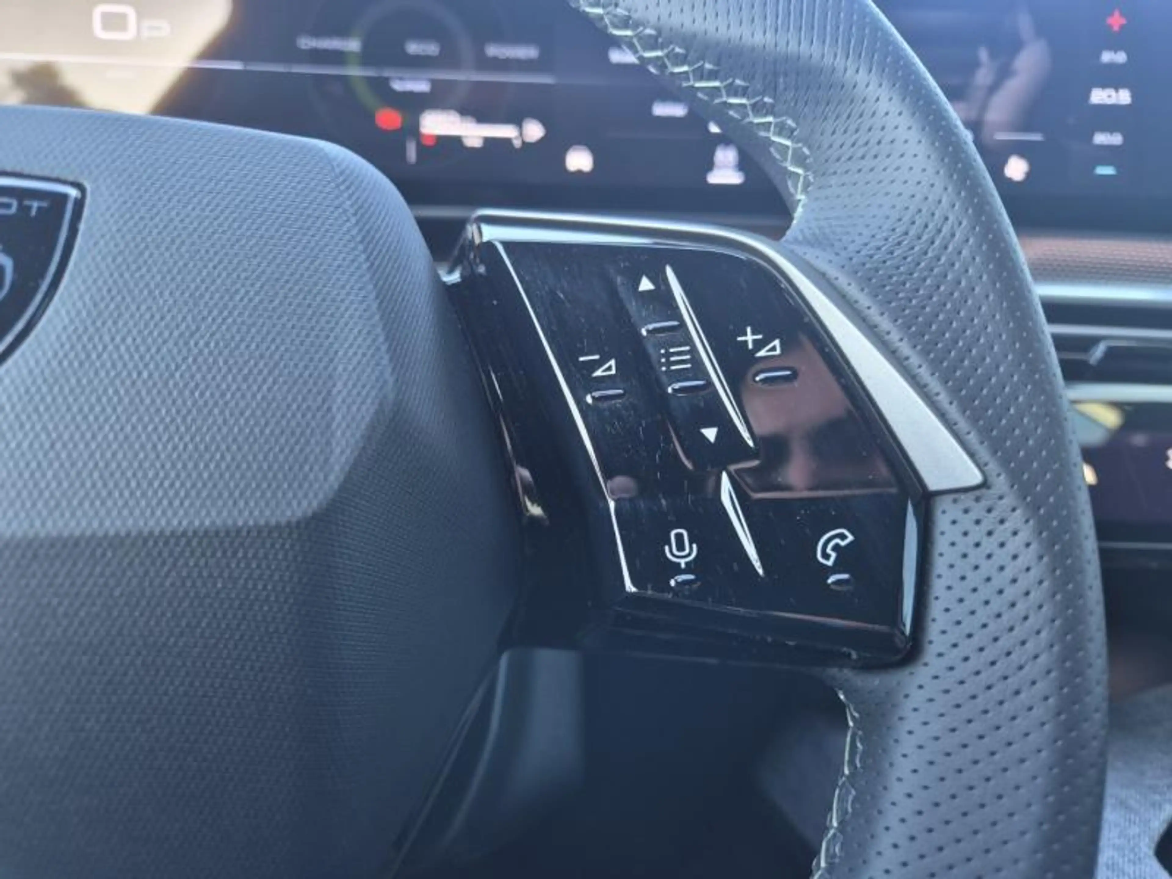 Peugeot 5008 GT/ZETEL VW/ELECT KLEP/NAVI GT — photo 15