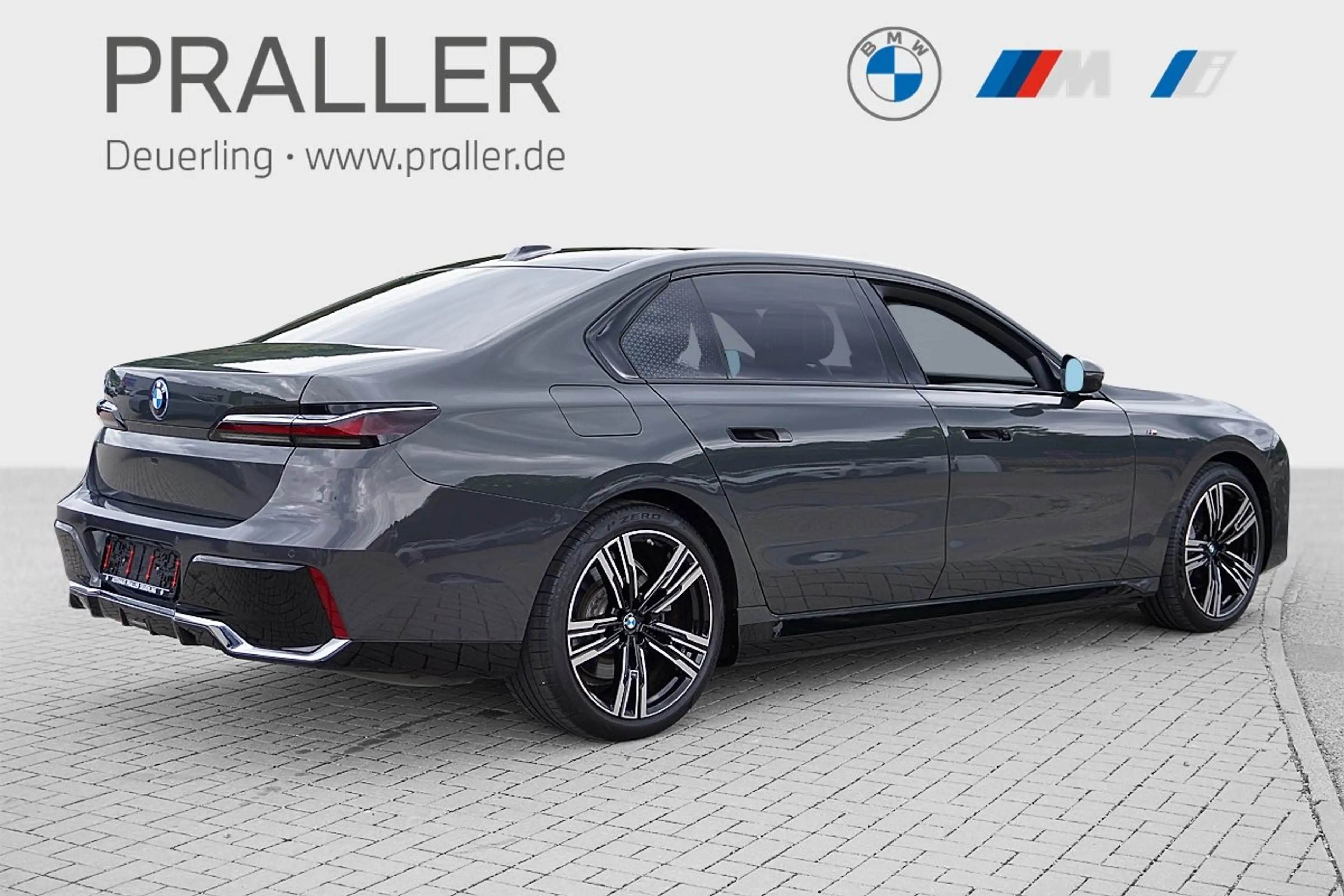 BMW i7 xDrive60 Limousine — photo 4