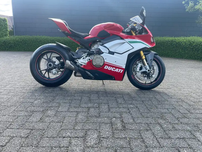 Ducati PANIGALE V4 S - foto 7