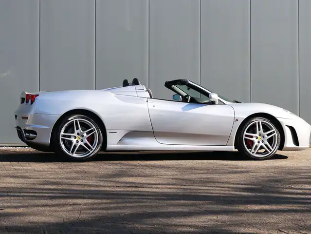 Ferrari F430 F 430 Spider 4.3i V8 32v