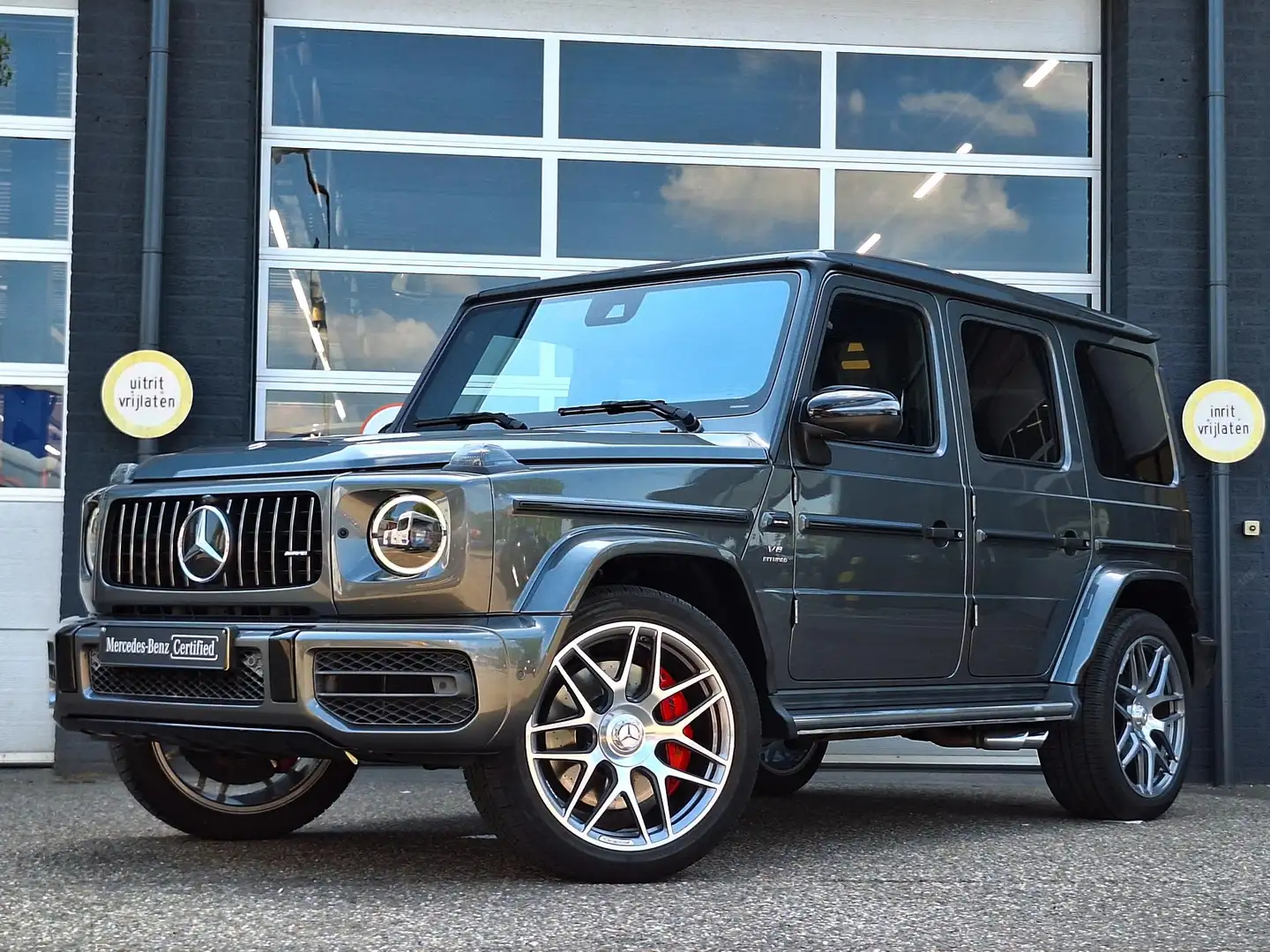 Mercedes-Benz G 63 Edition 1 | Schuifdak | Trekhaak | Massage stoe Grijs - 2