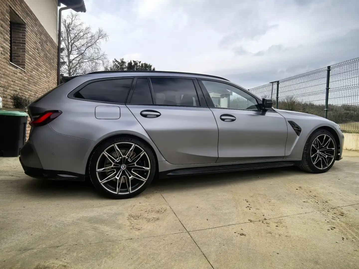 BMW M3 Competition Touring MxDrive - 2