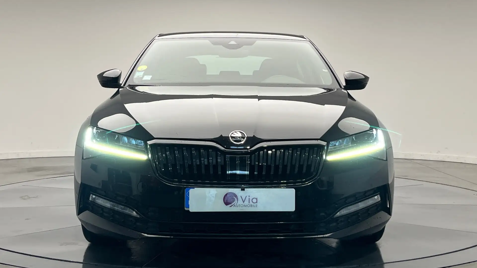 Skoda Superb 2.0 tdi 200 sportline suivi complet skoda Negro - 2