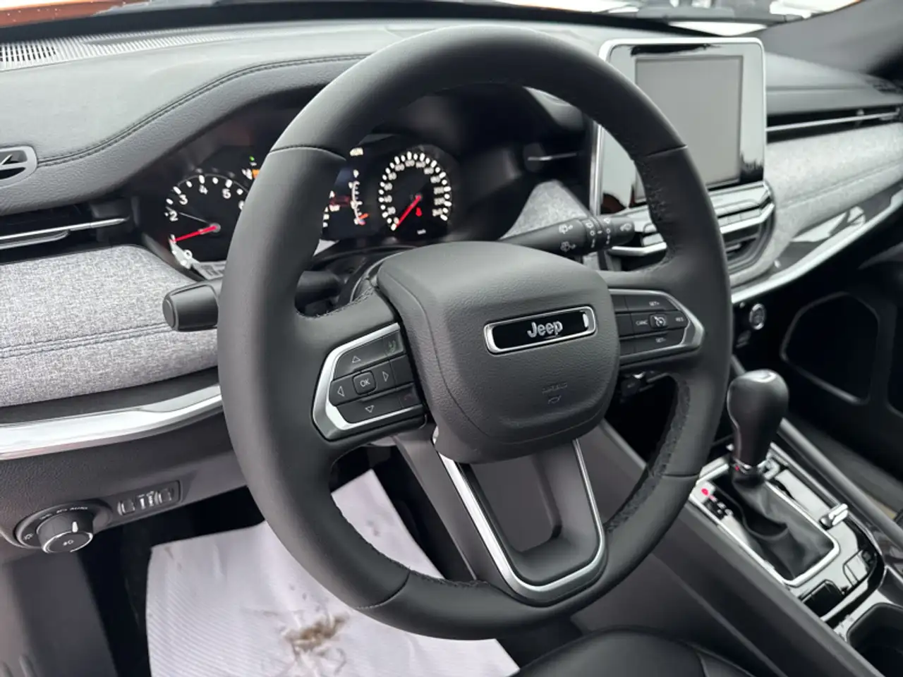 Jeep Compass снимка Jeep Compass