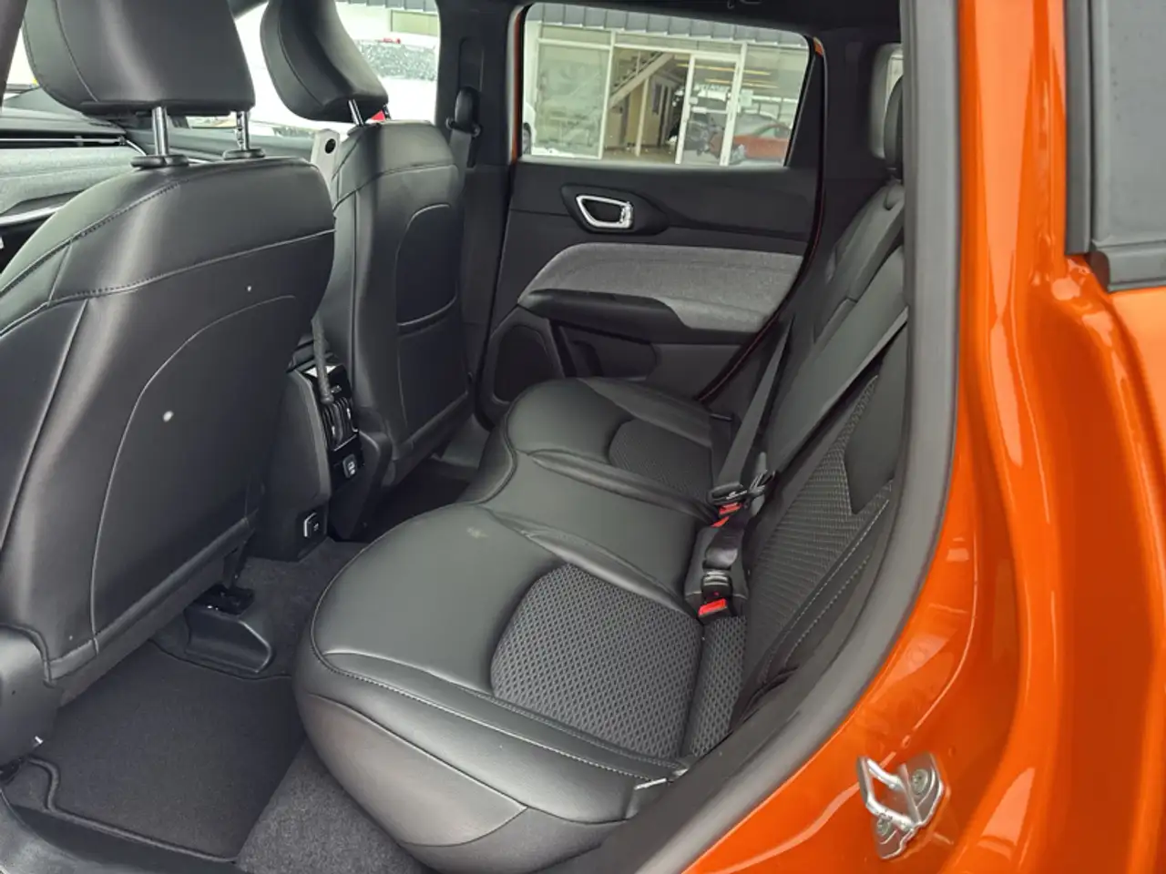 Jeep Compass снимка Jeep Compass