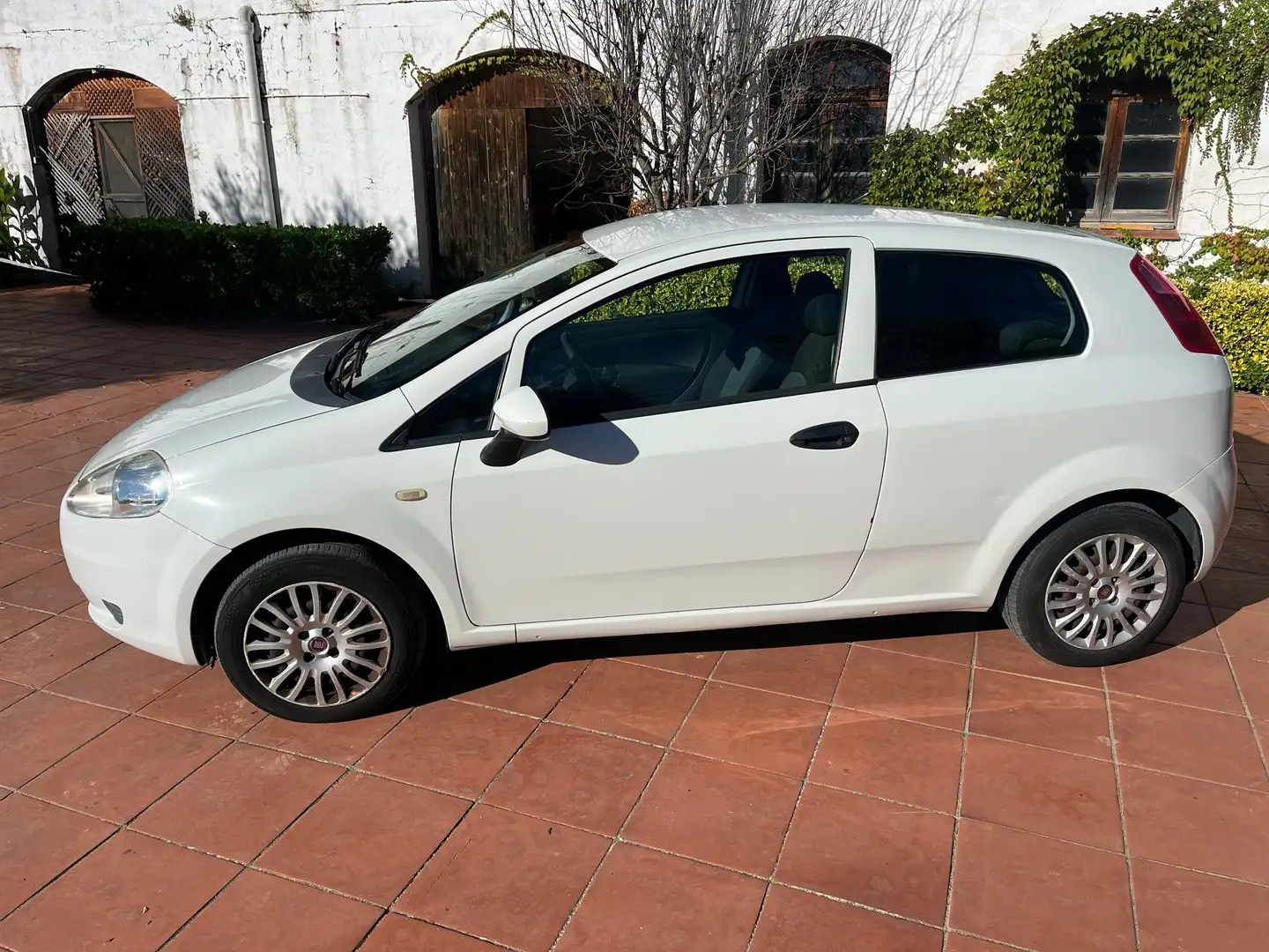 Fiat Punto Punto 1.2 Feel/Classic Feel/Classic Blanco - 2