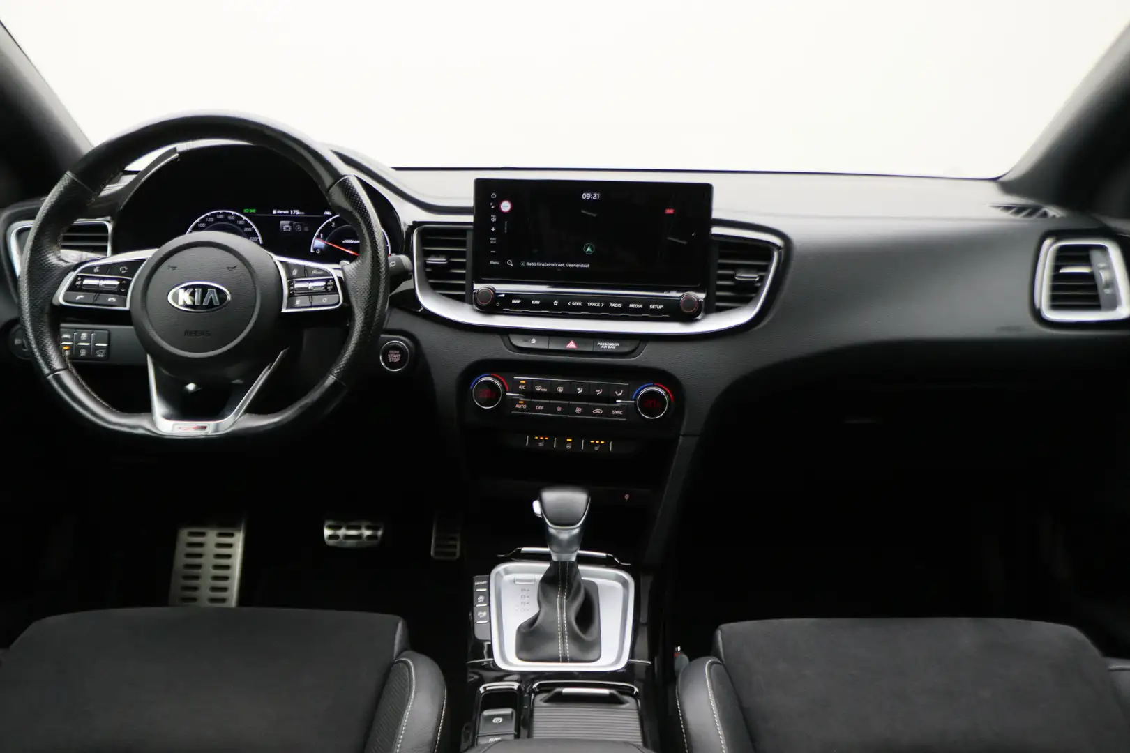 Kia ProCeed / pro_cee'd 1.4 T-GDI GT-PlusLine Panoramadak, H&K, Camera, AC Noir - 2