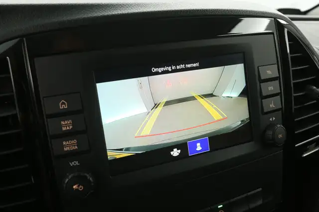 Mercedes-Benz Vito view 12