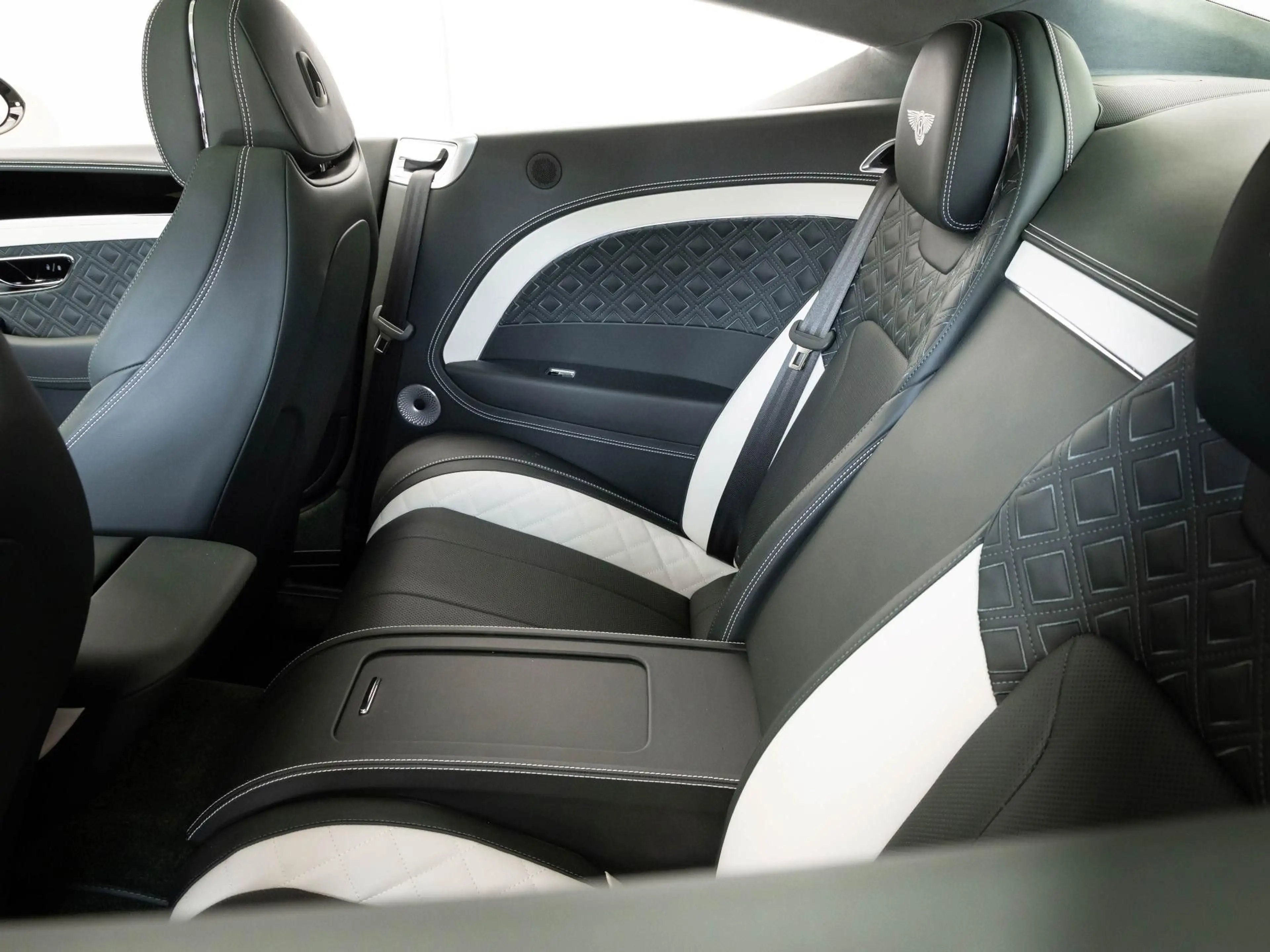 Bentley Continental New Continental GT S V8 von BENTLEY FRANKFURT — photo 9