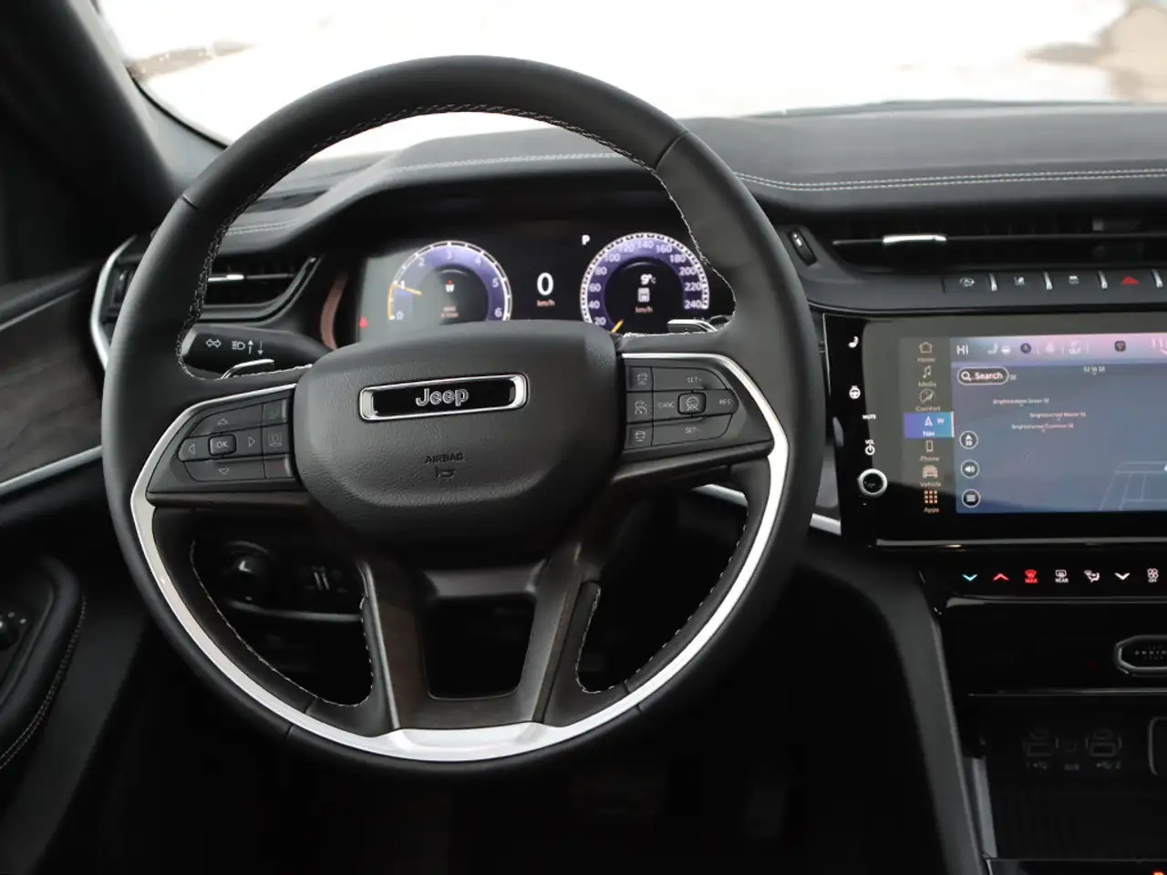 Jeep Grand Cherokee снимка Jeep Grand Cherokee