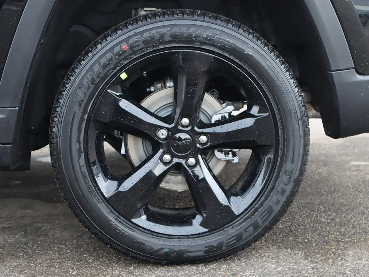 Jeep Grand Cherokee снимка Jeep Grand Cherokee
