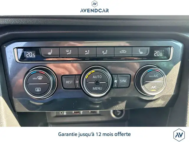Volkswagen Tiguan view 11