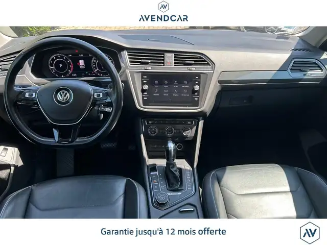 Volkswagen Tiguan view 5