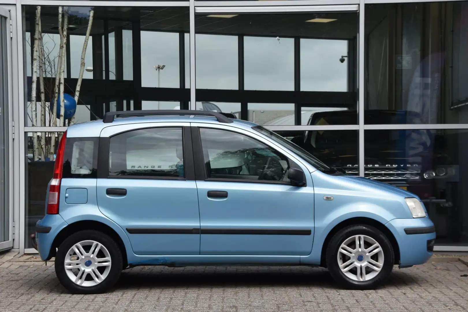 Fiat Panda 1.2 Emotion Airco Elek. Ramen Trekhaak Stuurbekrac Blauw - 2