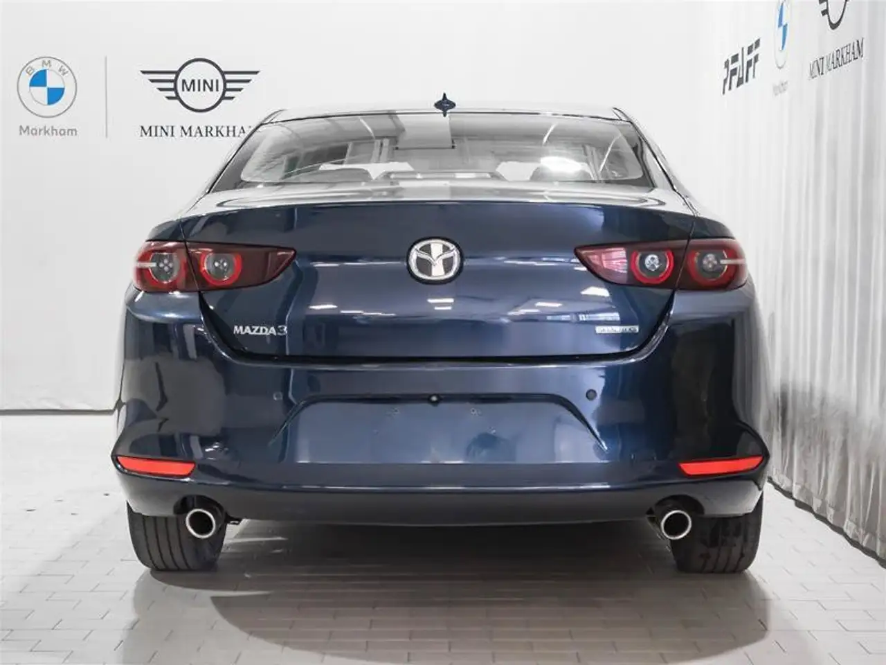 Mazda 3 снимка Mazda 3