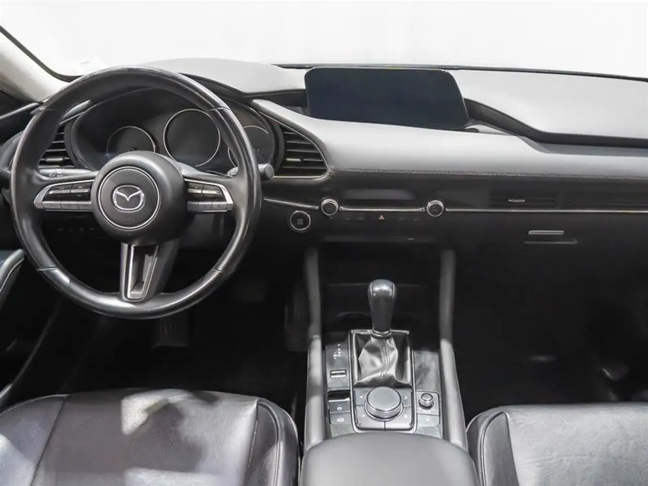 Mazda 3 снимка Mazda 3