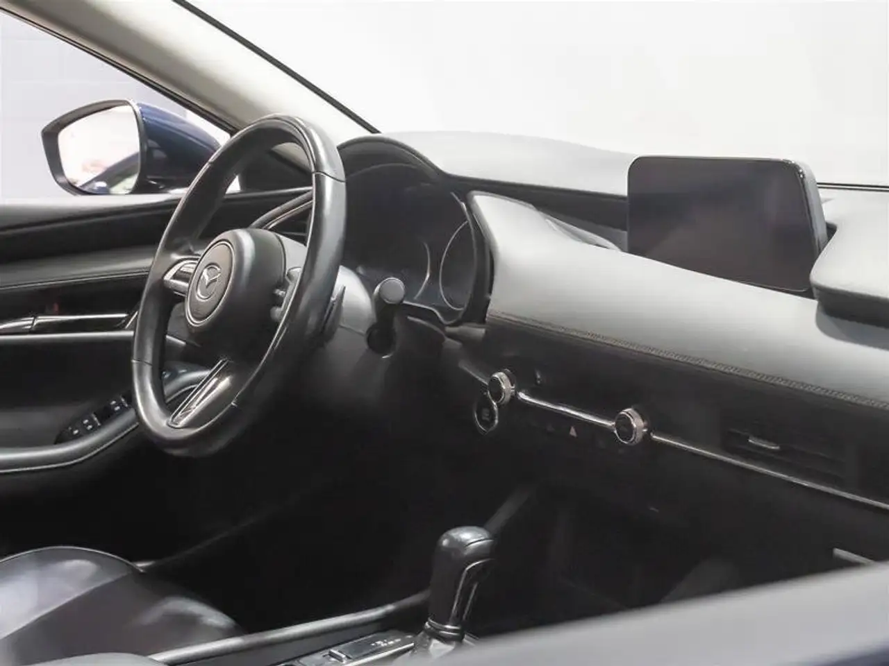 Mazda 3 снимка Mazda 3