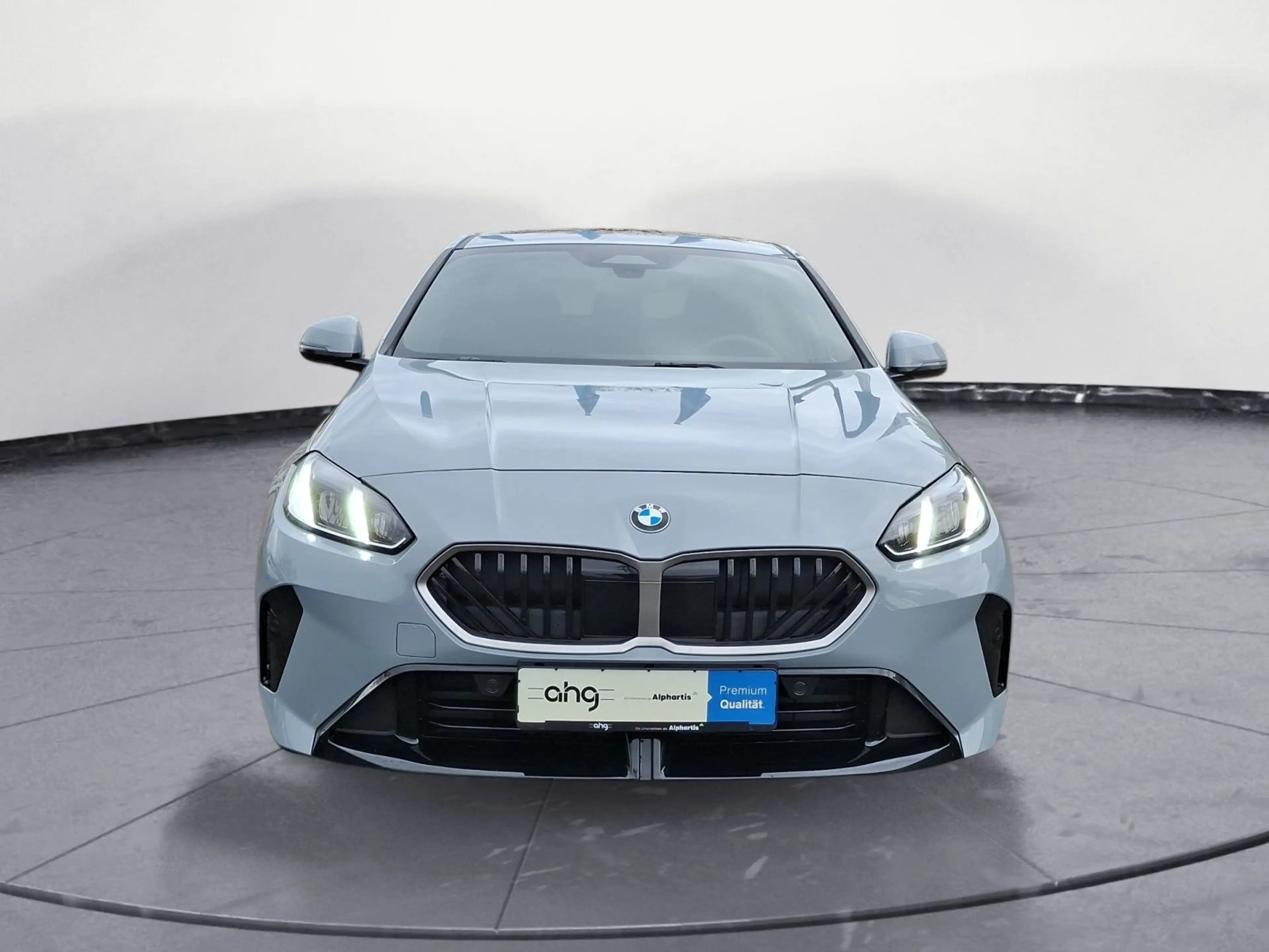 BMW 120 i Steptronic M Sportpaket Panorama AHK 19 Zol — photo 10