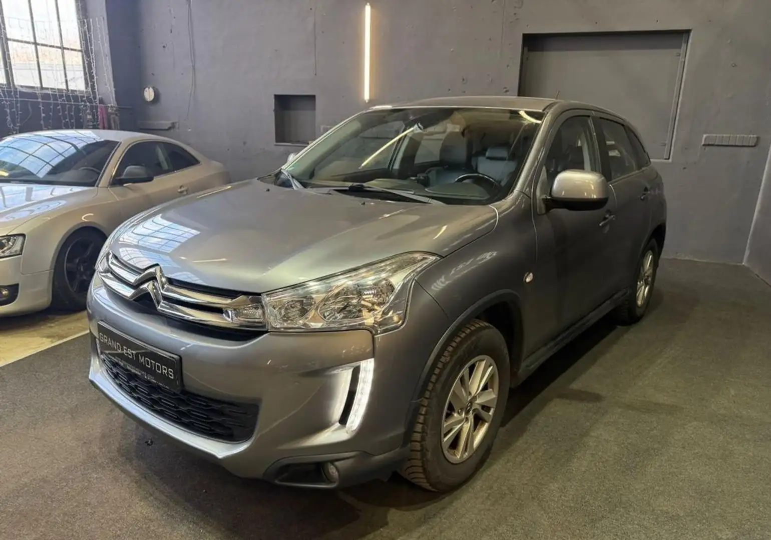 Citroen C4 Aircross 1.8 e-HDi 16V FAP 150 S&S 4x4 Exclusive Gris - 2