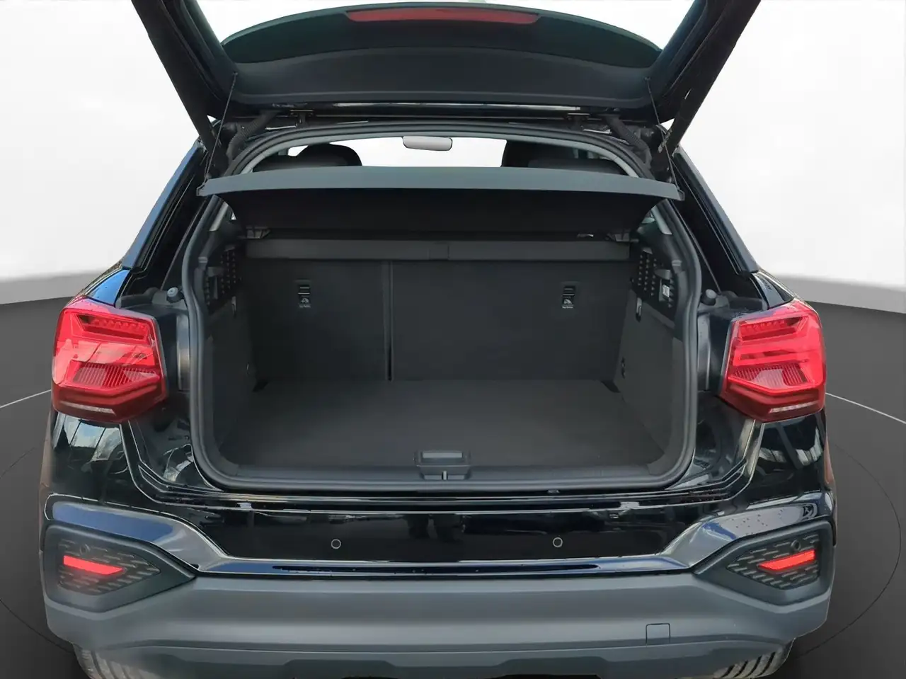Audi Q2 35 TFSI Matrix Infotainment Paket Klima 10