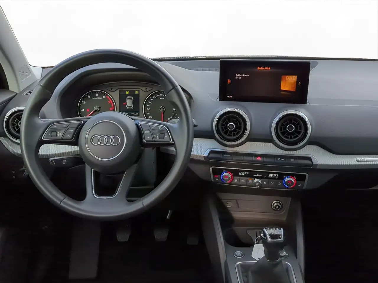 Audi Q2 35 TFSI Matrix Infotainment Paket Klima 6
