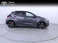 Toyota Yaris 120H 1.5 Style Gris - thumbnail 23