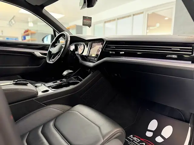 Volkswagen Touareg 4Motion V6 TDI  R-Line Aut.*BLACK-EDITION*WENIG... Ansicht 40