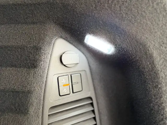 Volkswagen Touareg 4Motion V6 TDI  R-Line Aut.*BLACK-EDITION*WENIG... Ansicht 49