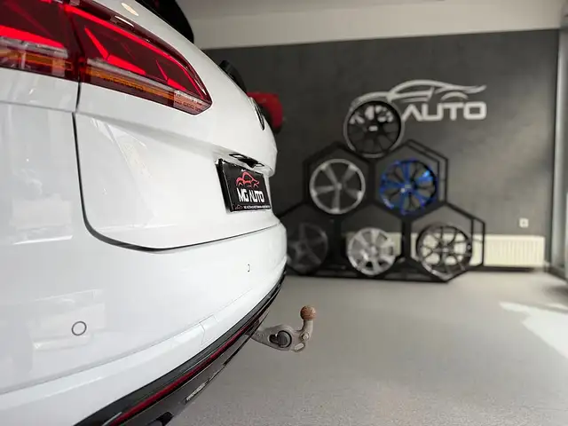 Volkswagen Touareg 4Motion V6 TDI  R-Line Aut.*BLACK-EDITION*WENIG... Ansicht 6