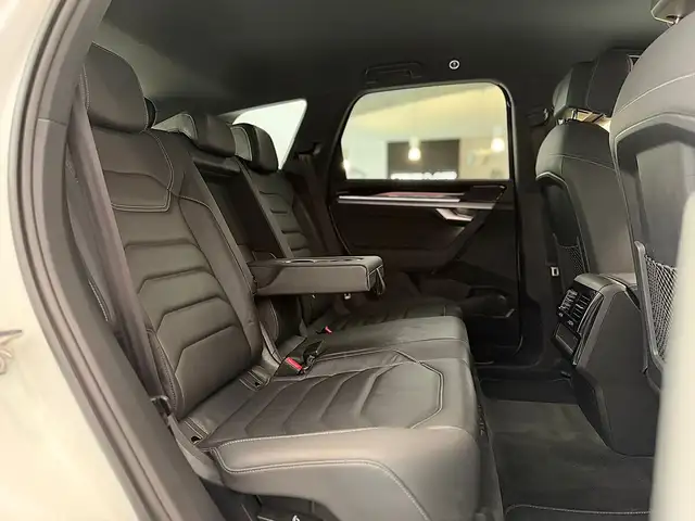 Volkswagen Touareg 4Motion V6 TDI  R-Line Aut.*BLACK-EDITION*WENIG... Ansicht 46