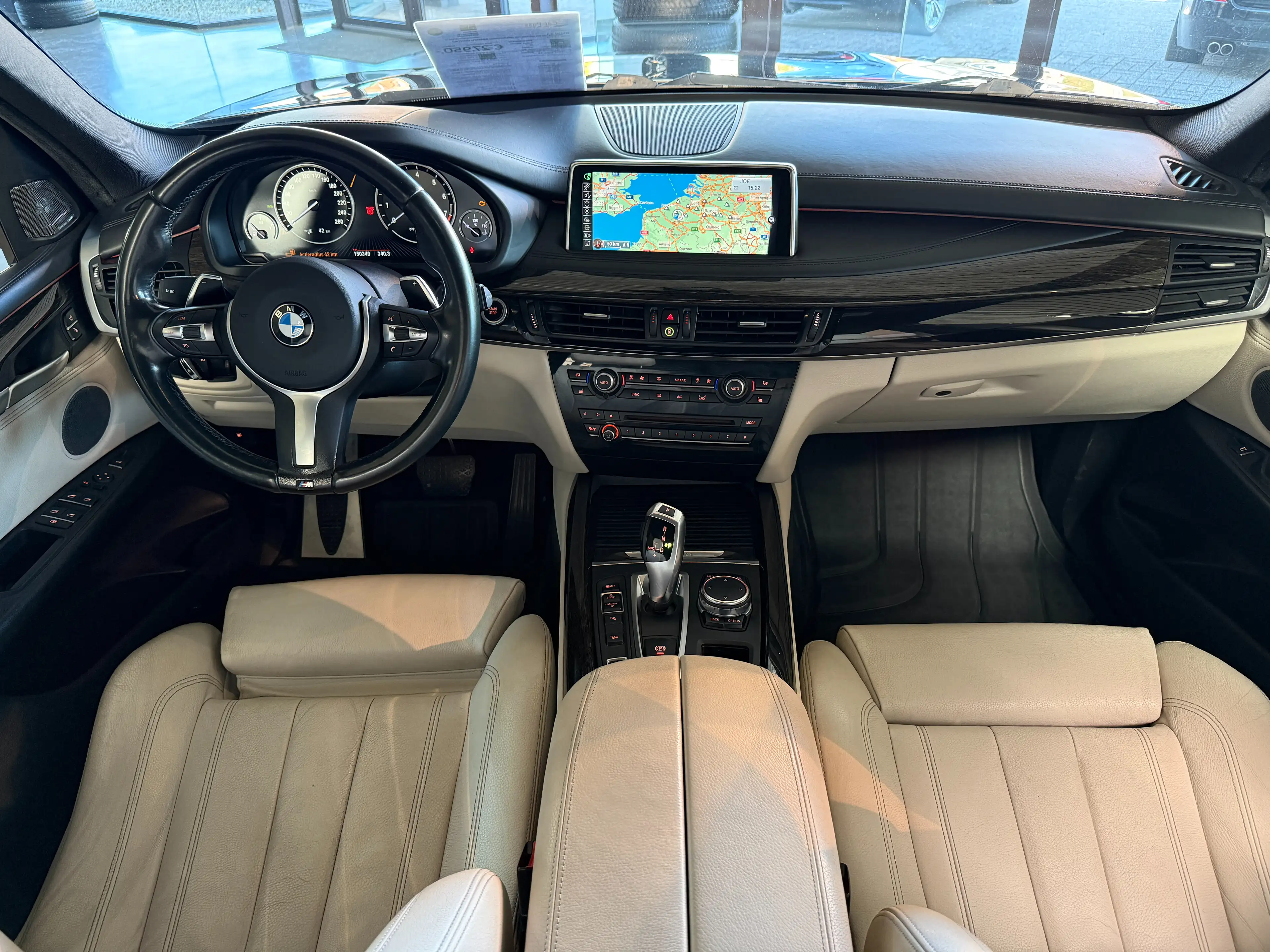 BMW X5 40e — photo 14