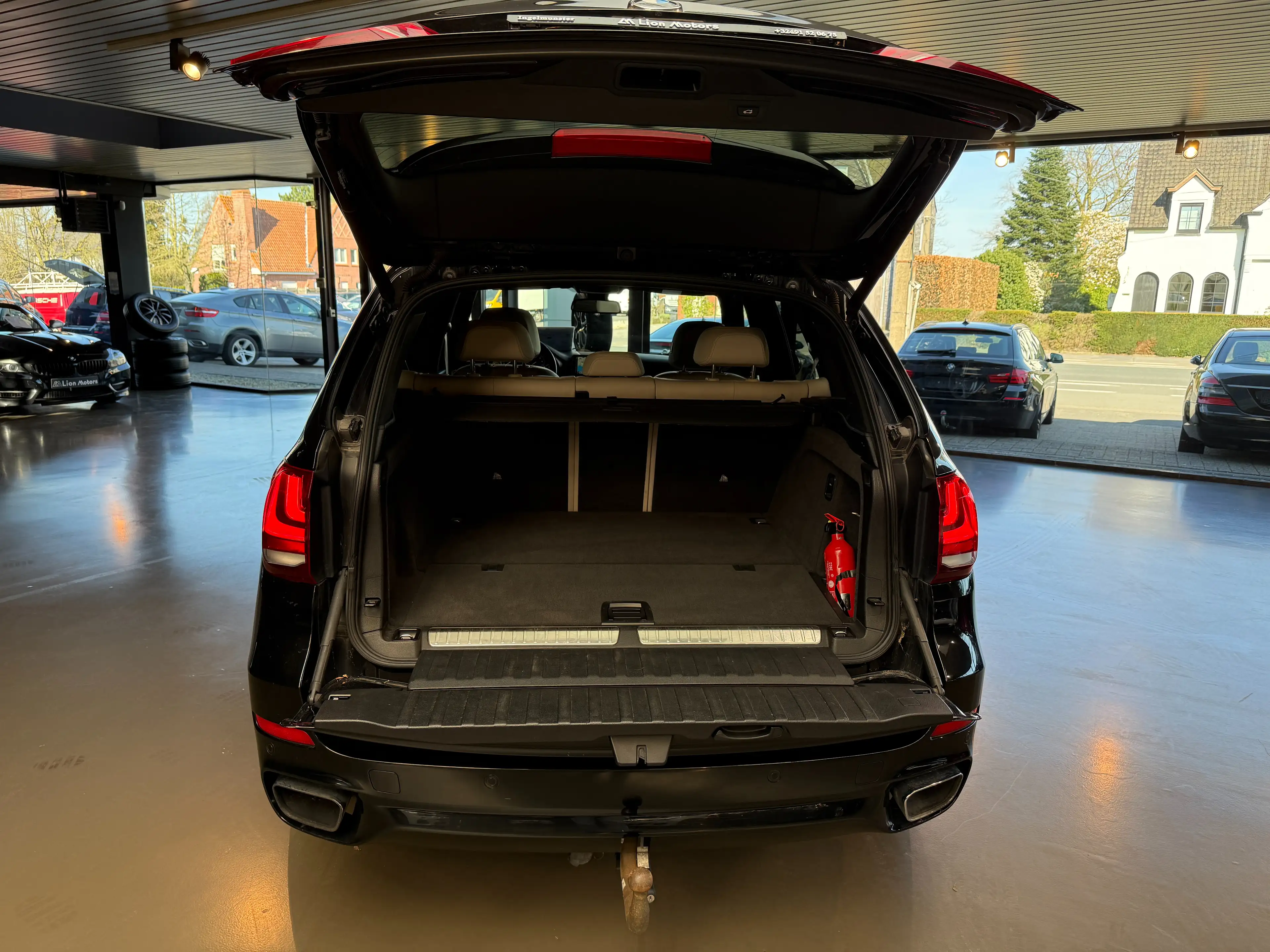 BMW X5 40e — photo 15