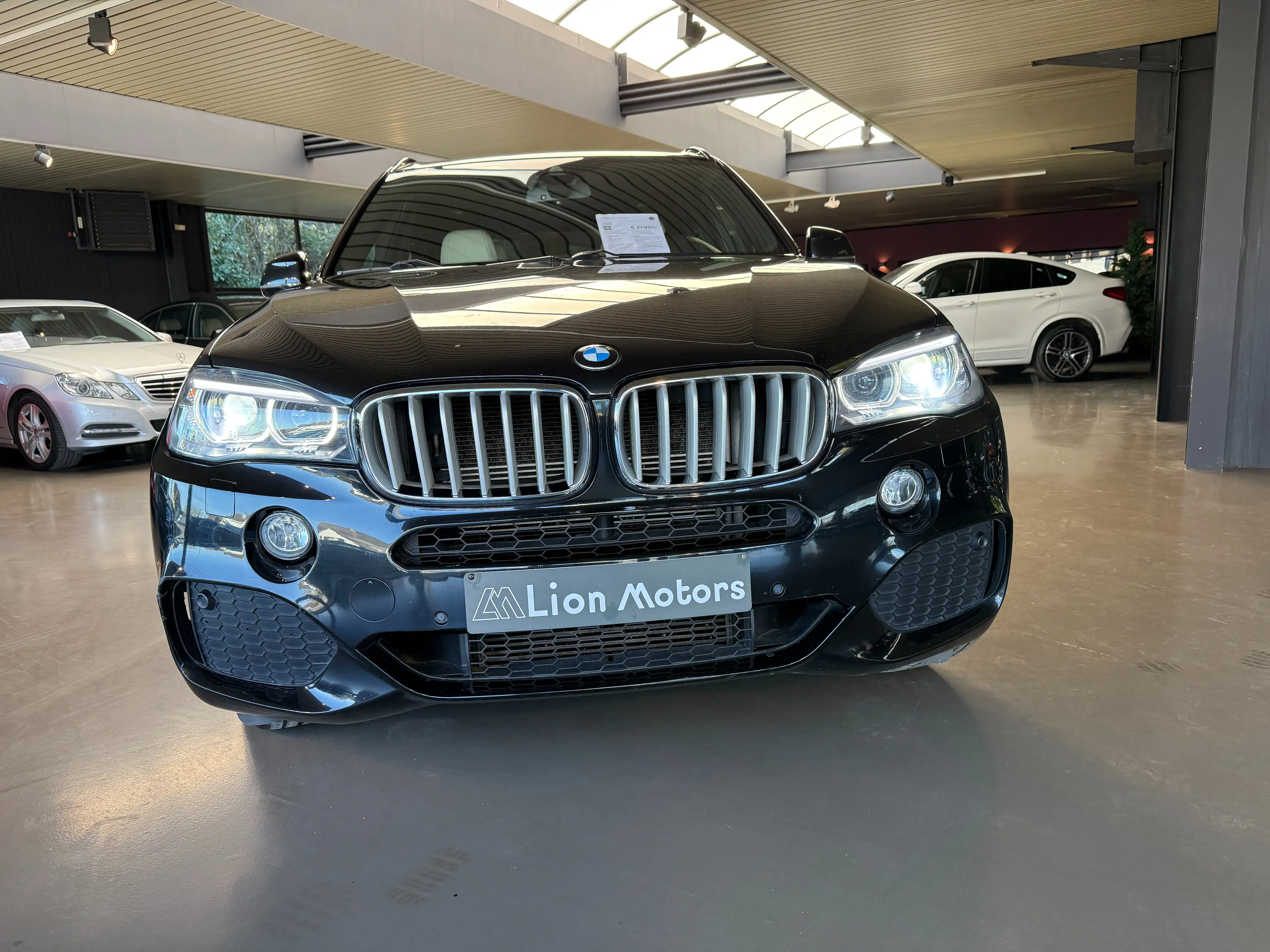 BMW X5 40e — photo 3