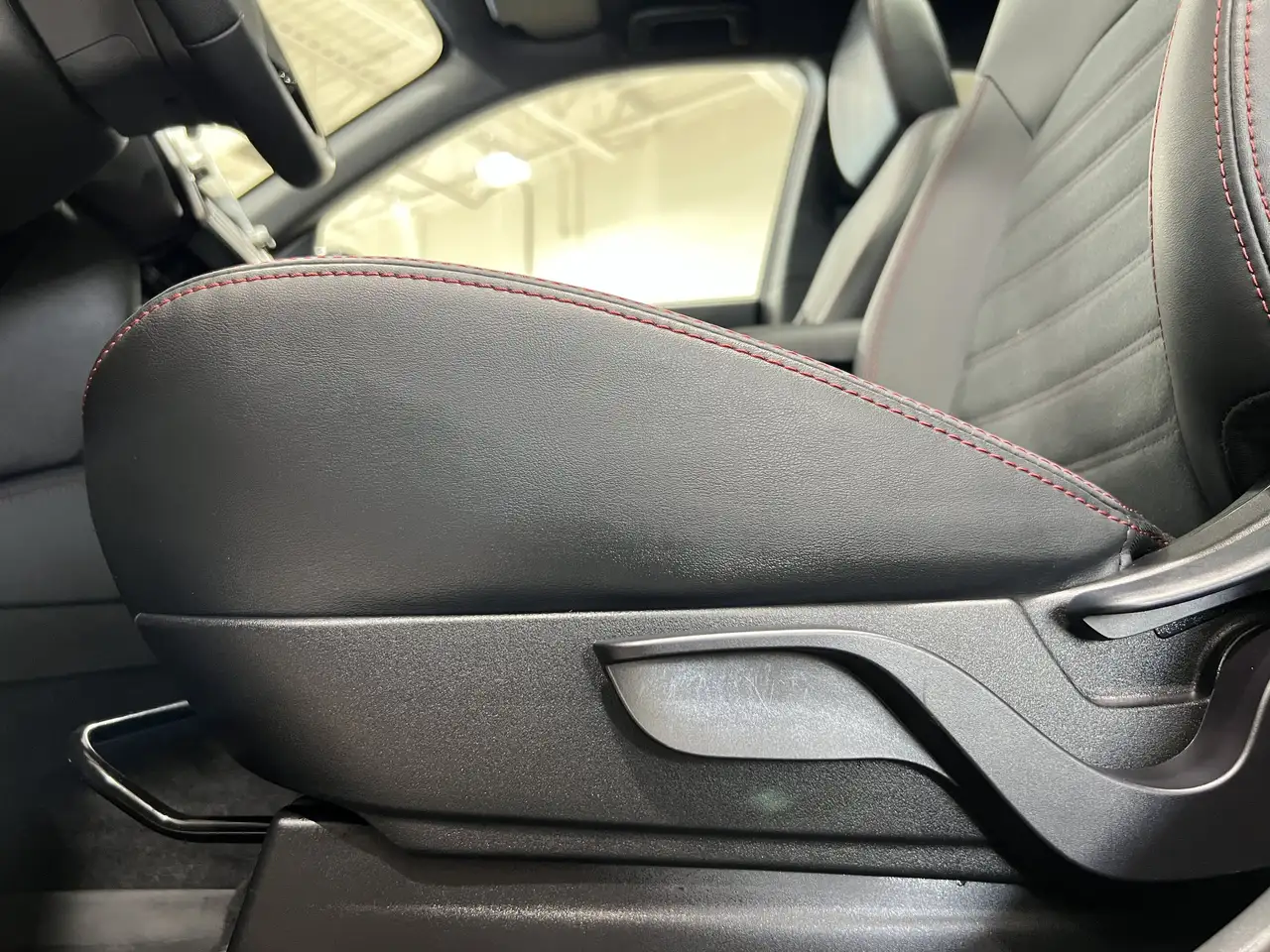 Mitsubishi RVR снимка Mitsubishi RVR