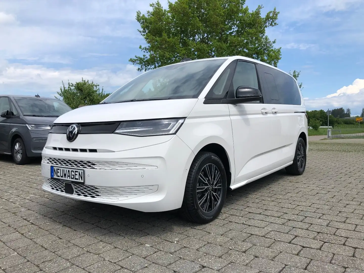 Volkswagen T7 Multivan 2.0 TDI Neu + 5 Jahre VW-Garantie Fehér - 1