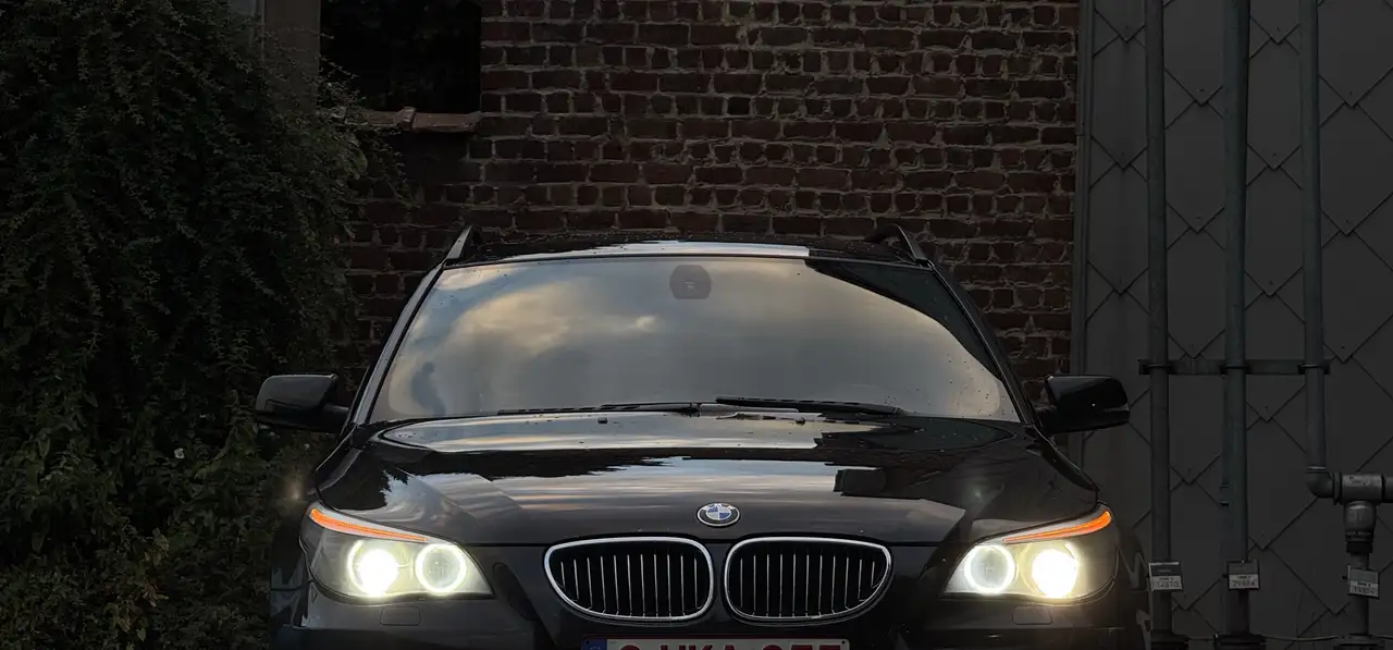 BMW 525