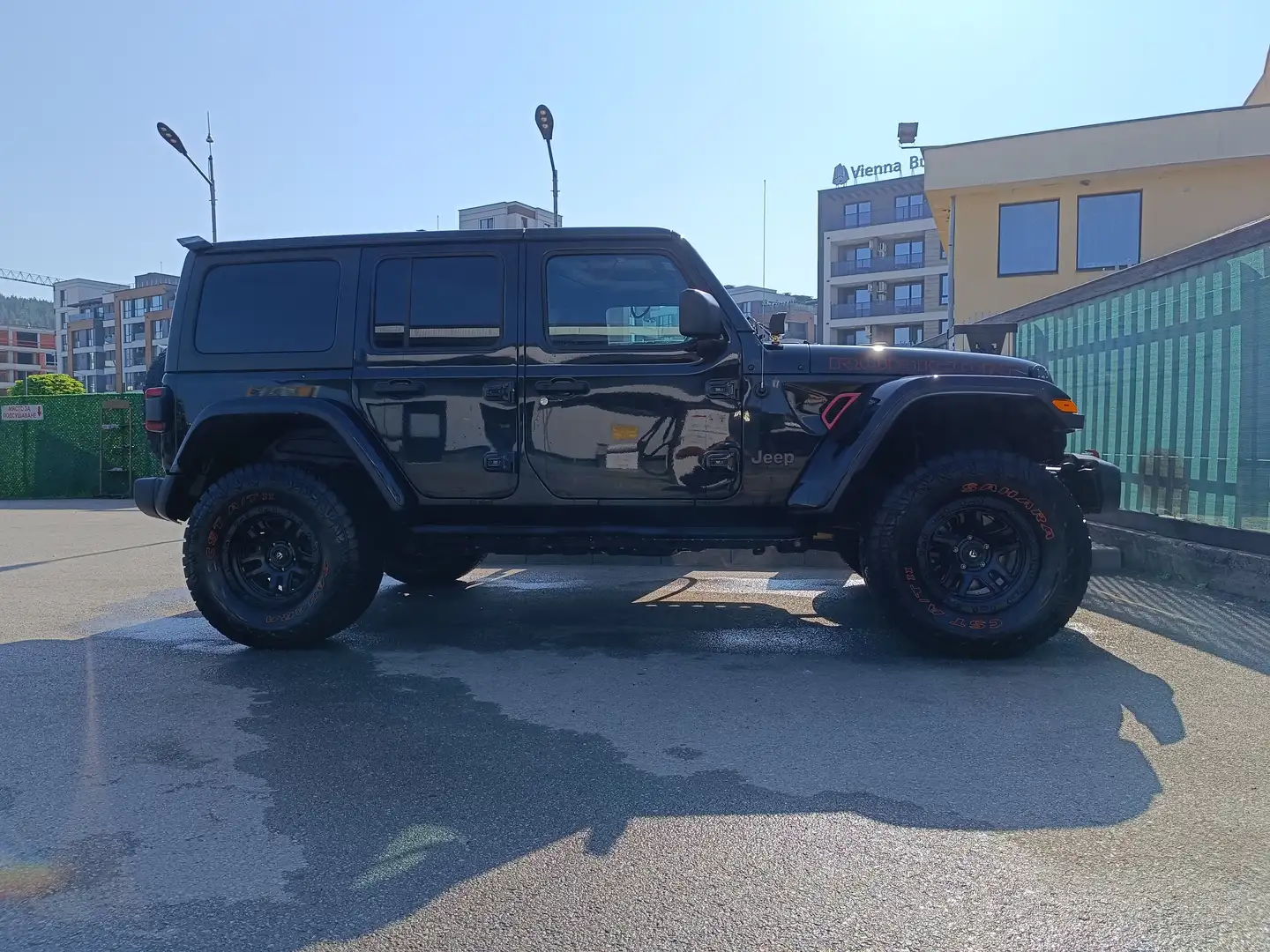 Jeep Wrangler JL Rubicon 3.6 V6 Zwart - 1
