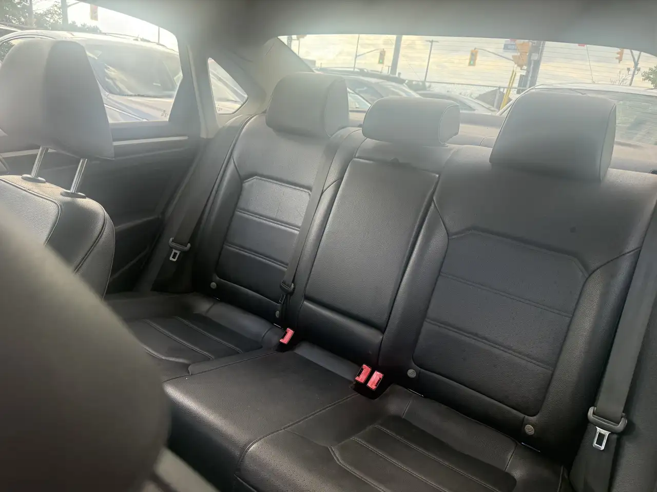 Volkswagen Passat photo Volkswagen Passat