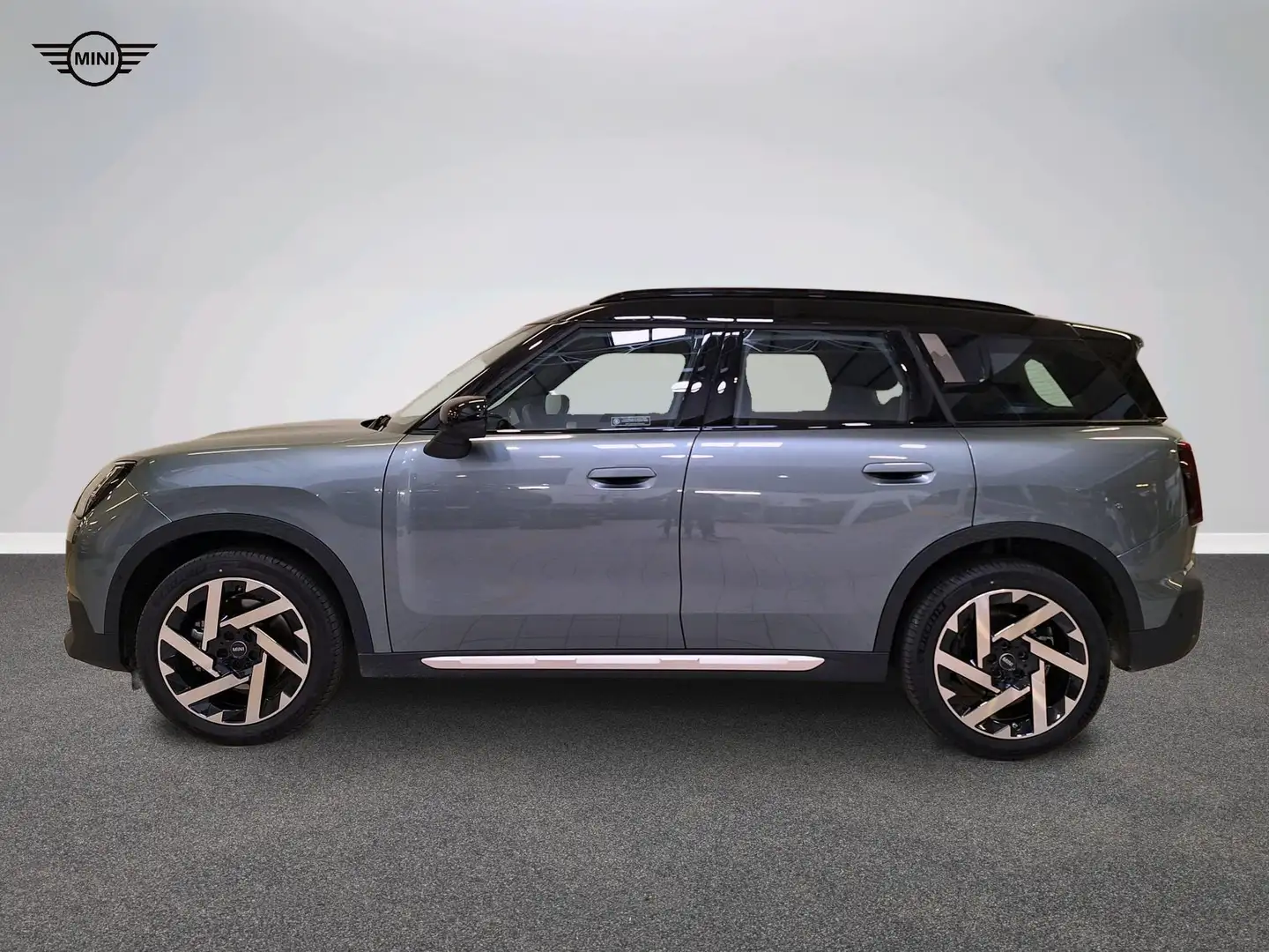 MINI Countryman C Favoured Grün - 2