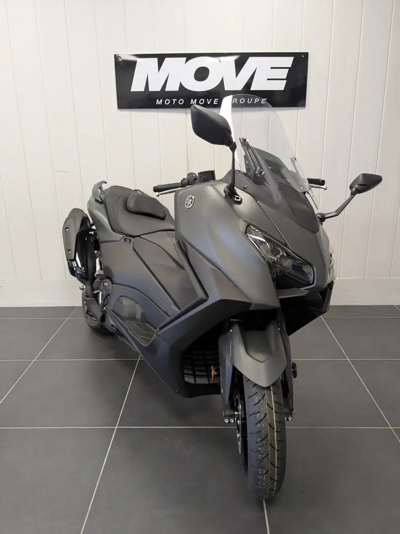 Yamaha TMAX 560 - 2