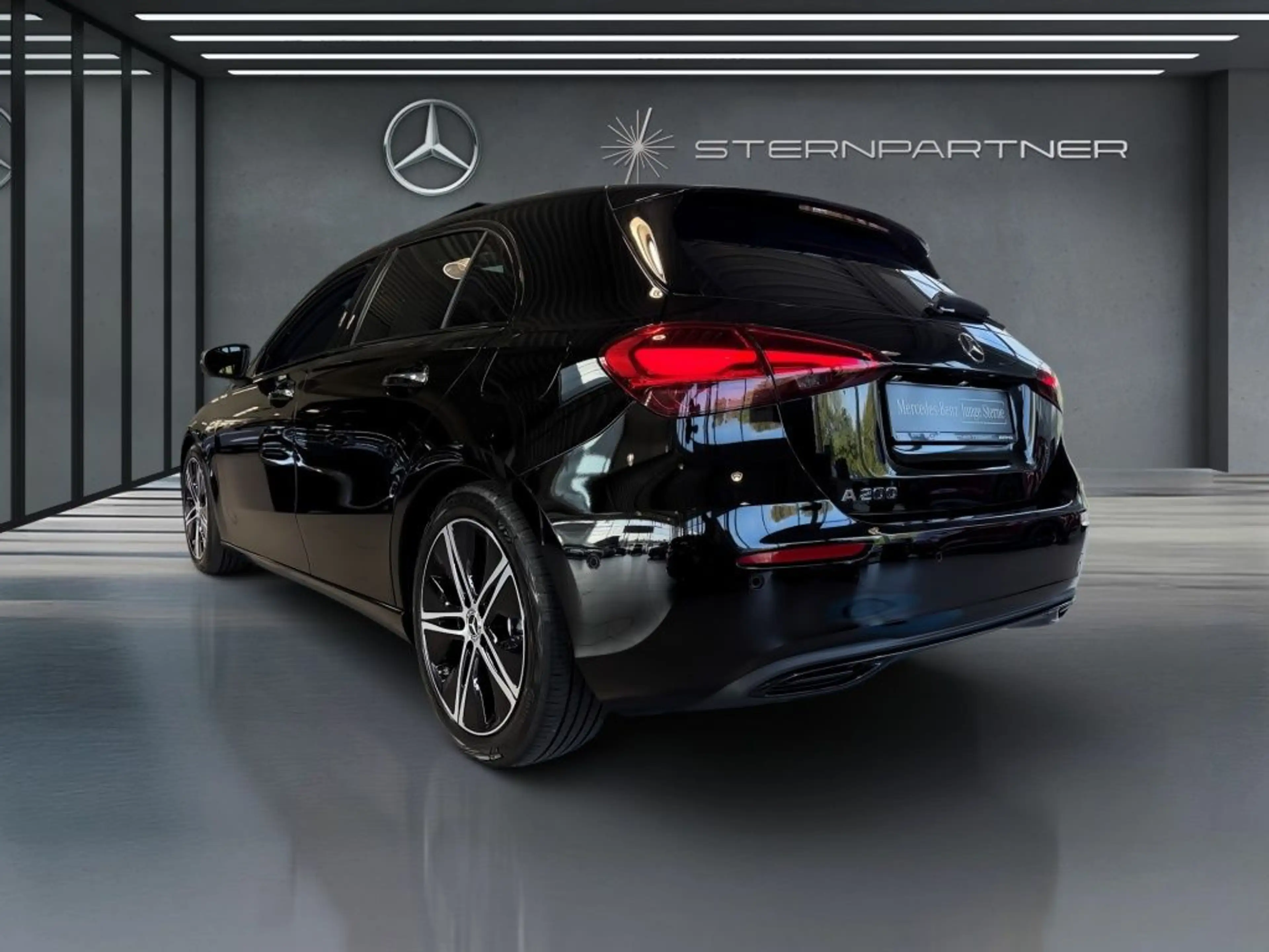 Mercedes-Benz A 200 Carbon+MBUX+Memory+Night+Progressive+Mbeam — photo 9