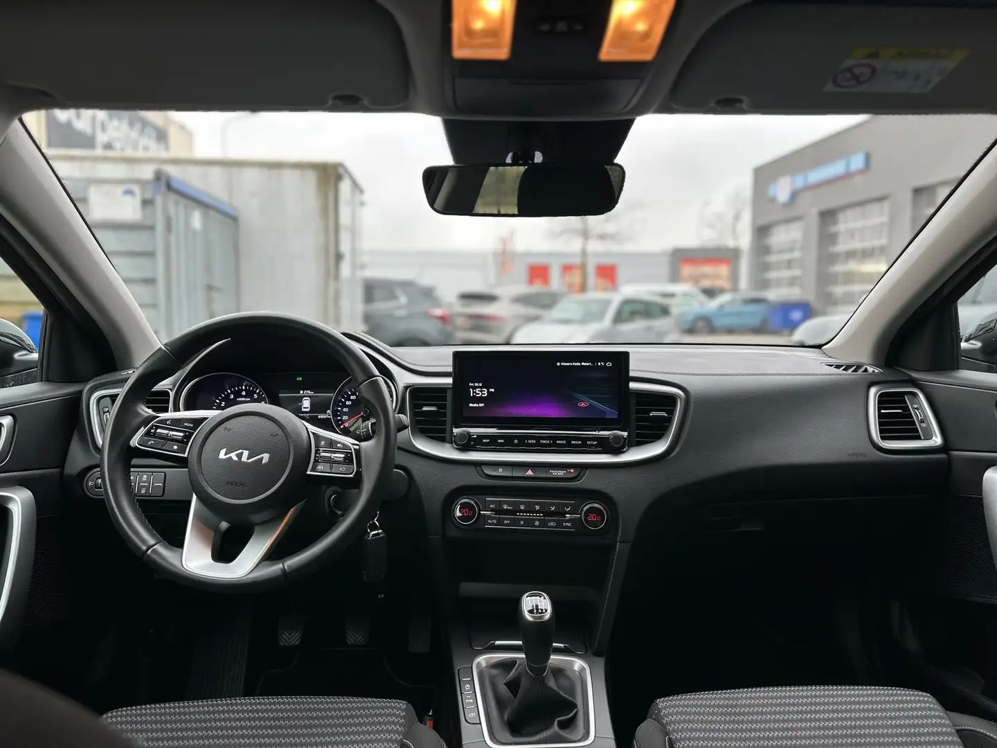 Kia Ceed SW / cee'd SW 1.0 T-GDi 120pk DynamicLine ,carplay,climate, lm v Zwart - 2