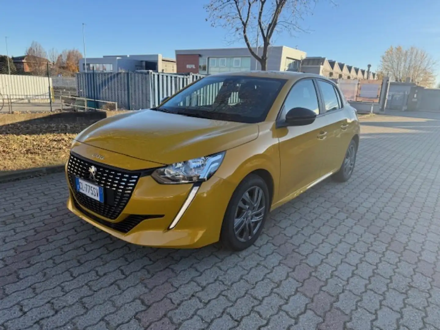 Peugeot 208 BlueHDi 100 Stop&Start 5 porte Active Pack Giallo - 1