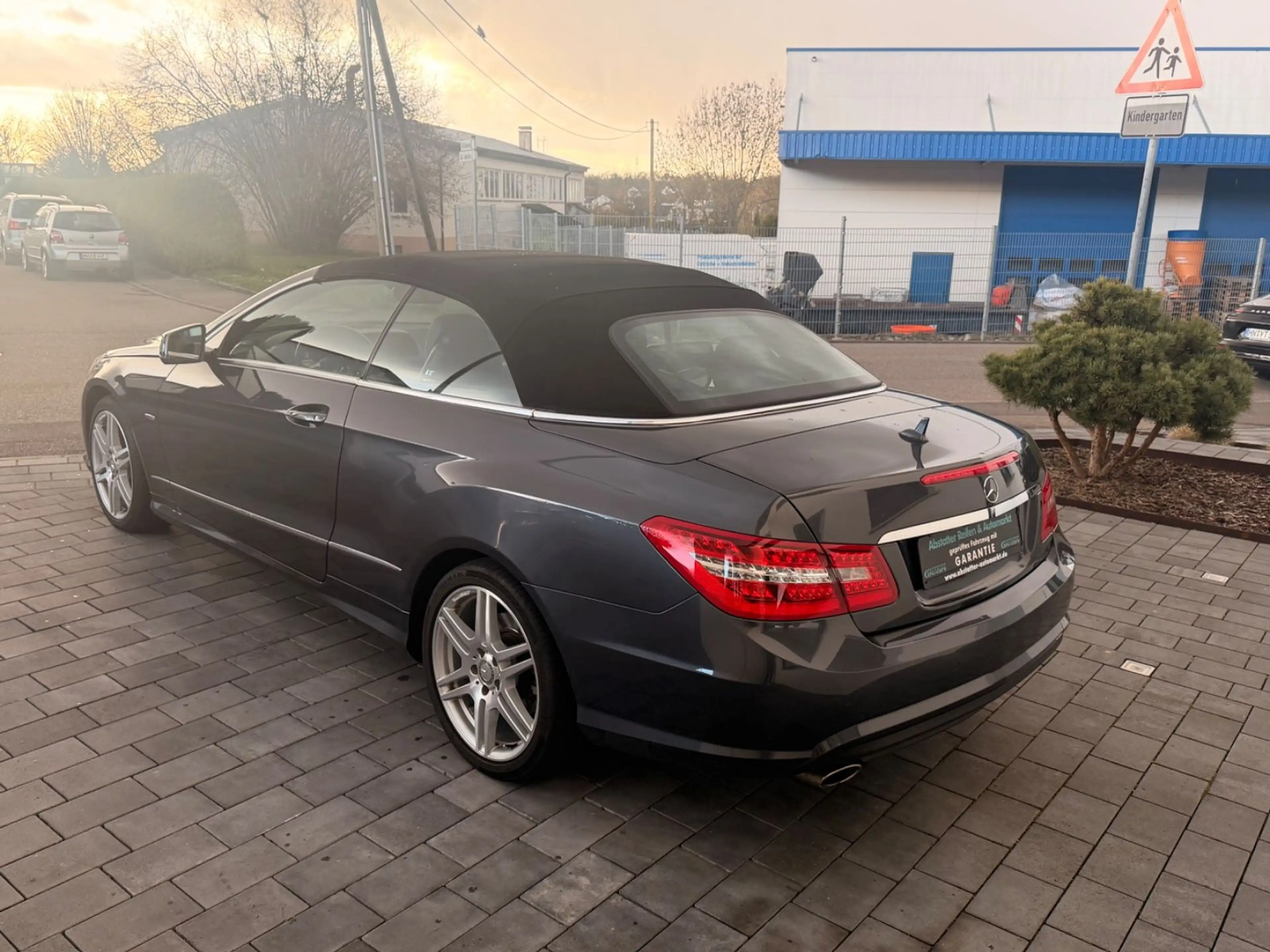 Mercedes-Benz E 350 CDI Cabrio Avantgarde AMG Paket — photo 6
