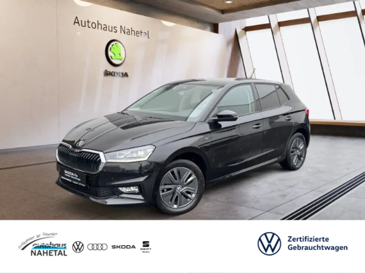 Skoda Fabia 1.0TSI DSG Selection Tour LED NAVI ACC AHK REAR VI Schwarz - 1