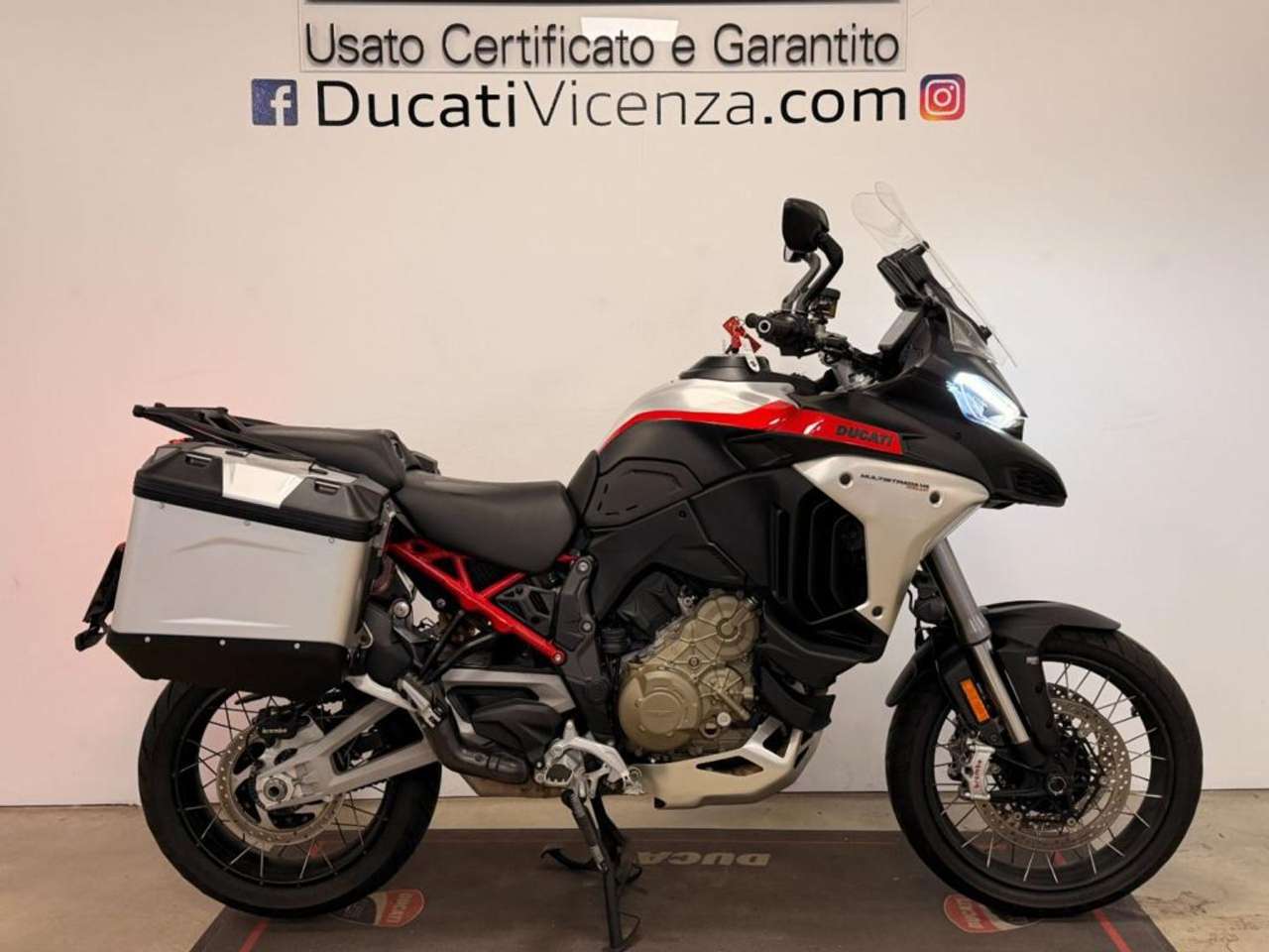 Ducati Multistrada V4 S RALLY TRAVEL&RADAR DARK SP