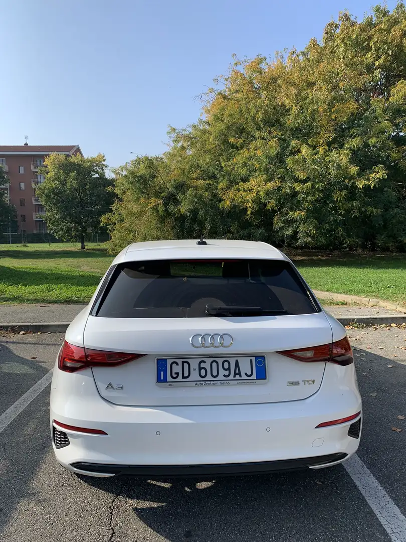 Audi Audi A3 Sportback - business advanced - 2